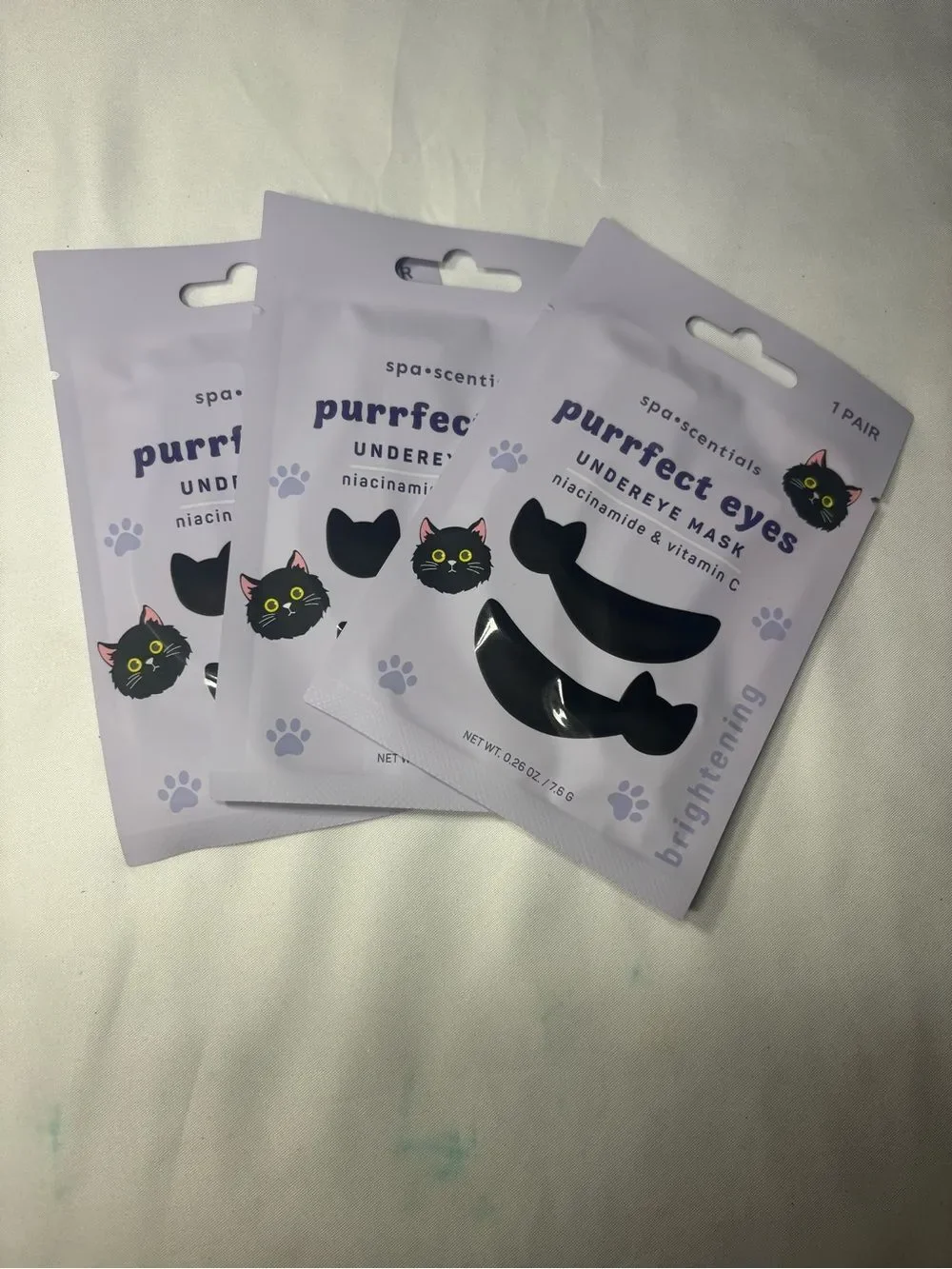 3 New purrfect eyes Brightening Under-Eye Mask – Lavender (Black Patches)
